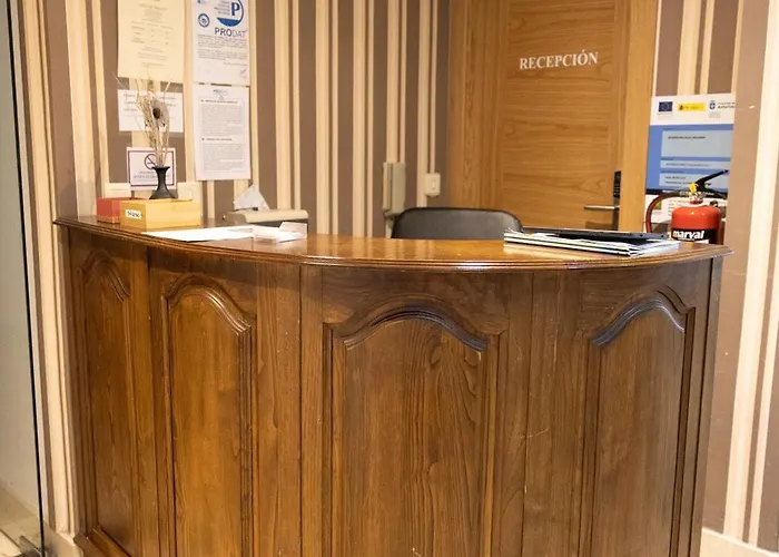 El Molinón Hotel 2*